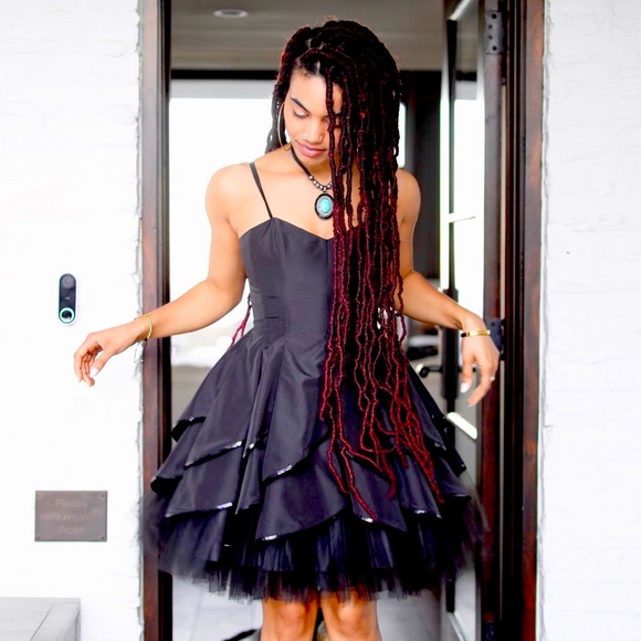 Black Tulle Gothic Swan Ballerina Style Tiered cocktail/formal dress. Size 4 - Picture 2 of 7